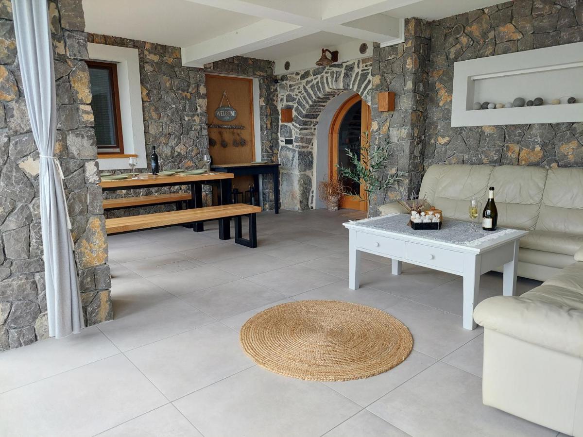 Vineyard Cottage Lan Na Hribu 세미치 외부 사진