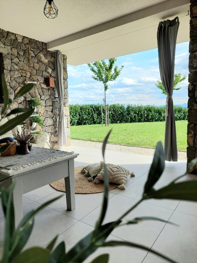 Vineyard Cottage Lan Na Hribu 세미치 외부 사진
